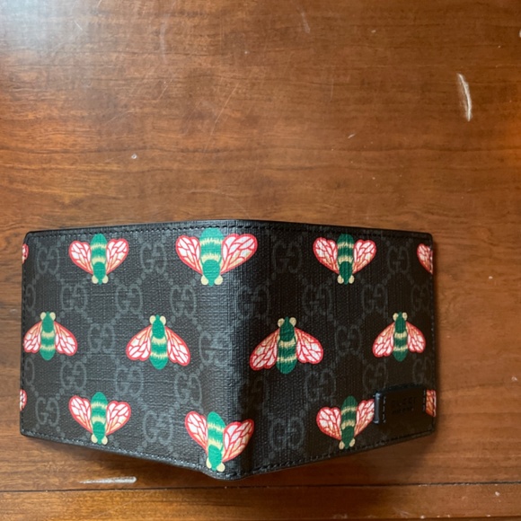 Gucci Wallet - Picture 3 of 3